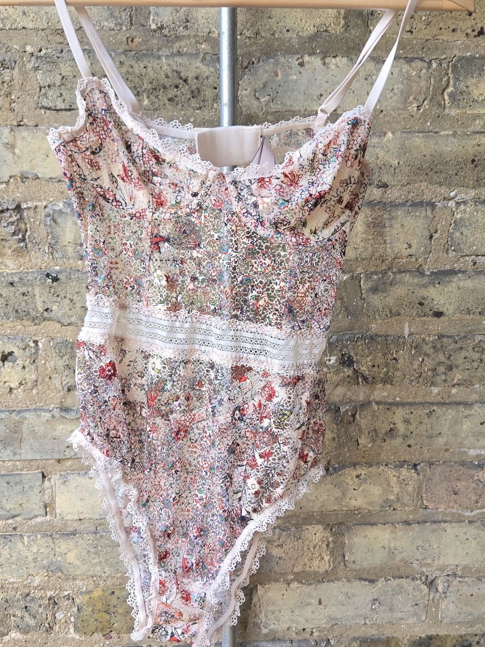 Victoria's Secret Multicolor Floral Lace Bralette in Pink Base